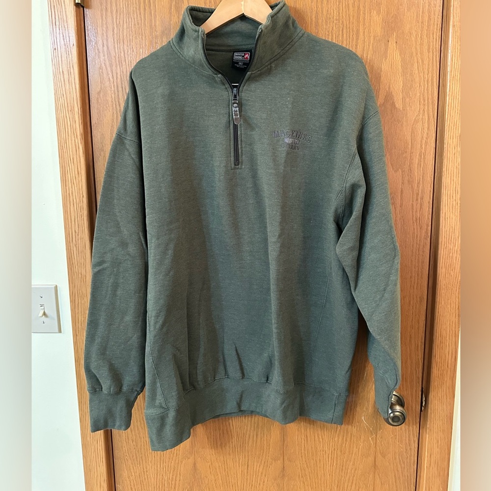 Men’s Mackinac Island Quarter Zip Sweatshirt